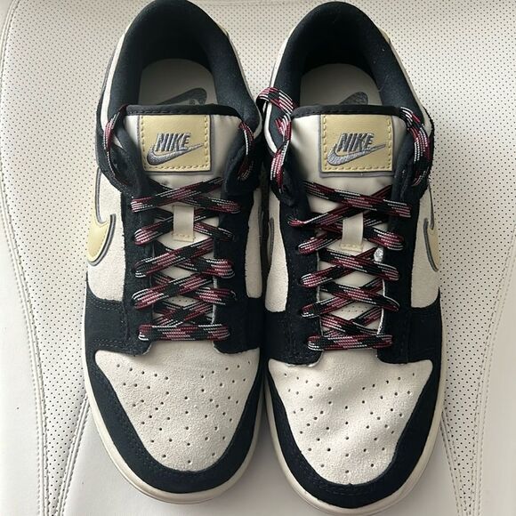 Nike Dunk Low LX "Black Cream" sneakers - Picture 3 of 10